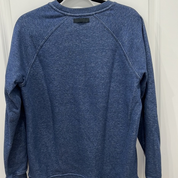 Fabletics NEW sweat shirt. Never wore! - Picture 3 of 3